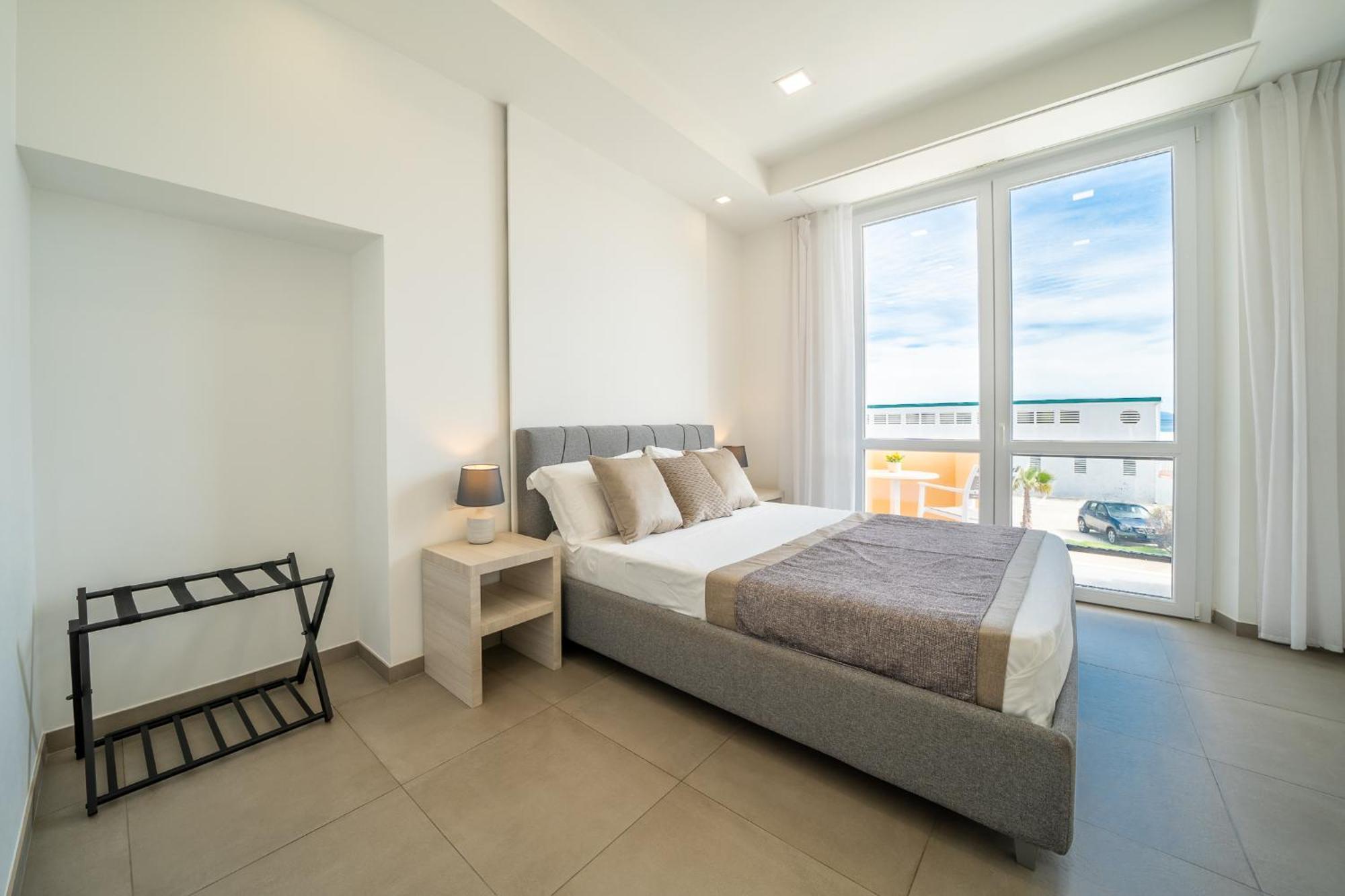 Poseidon Rooms Cagliari Ngoại thất bức ảnh