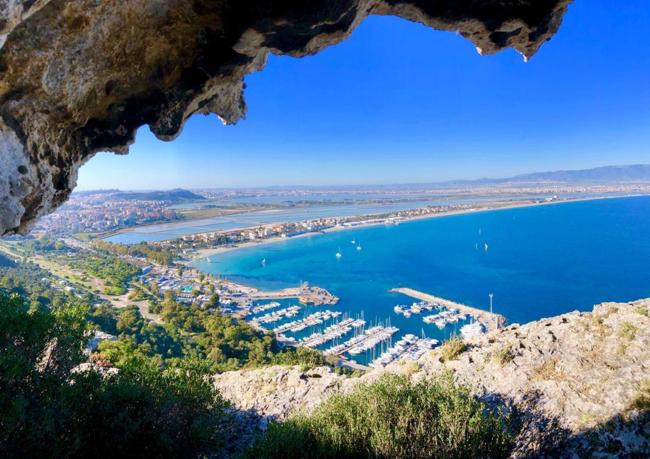 Poseidon Rooms Cagliari Ngoại thất bức ảnh